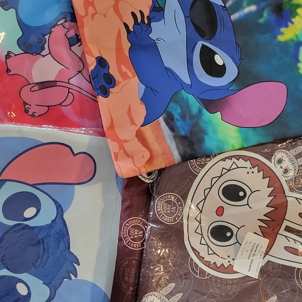 Resaler Deal-10 Stitch And Bubu Totes